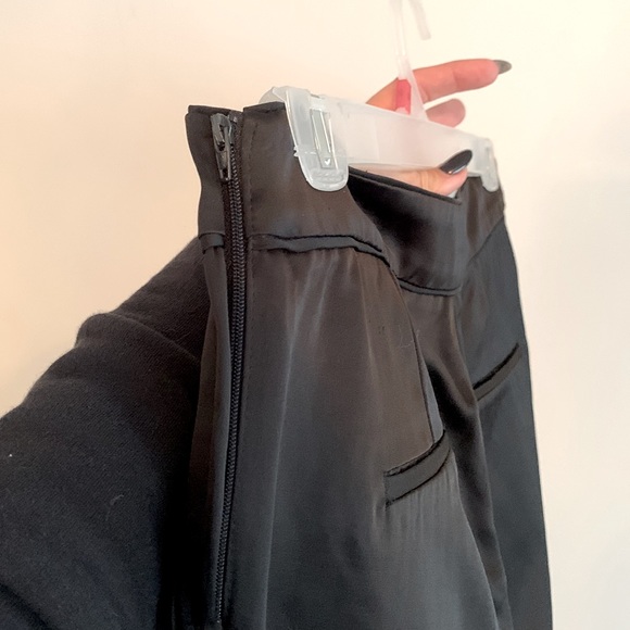 Black trousers - Picture 4 of 5